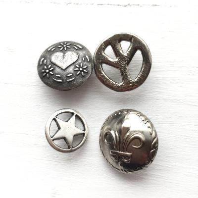 Metallic buttons