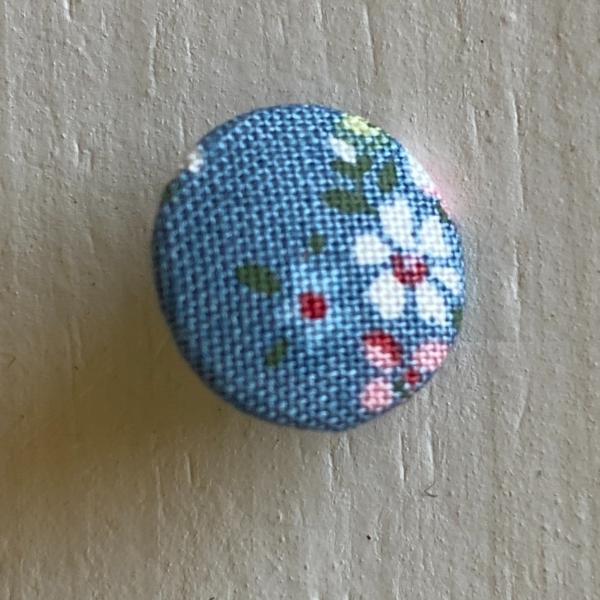 Bouton recouvert Tilda Gracie Blue