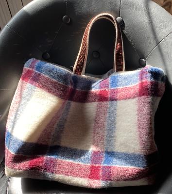 Mélange laine/polyester écossais - Bordeaux marine