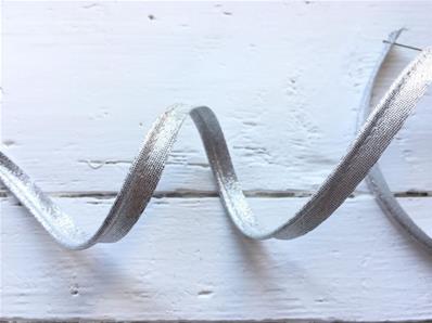 Gold or silver piping