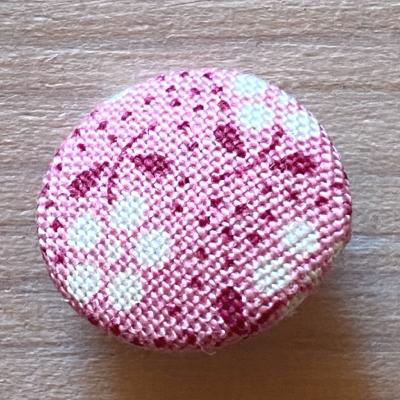 Bouton recouvert Tilda Meadow pink